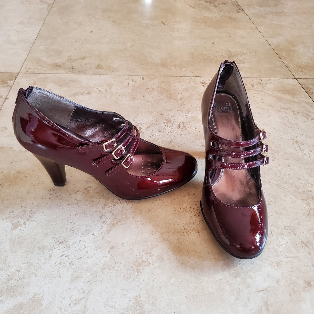 Dark Red Patent Sofft Heels NWOT